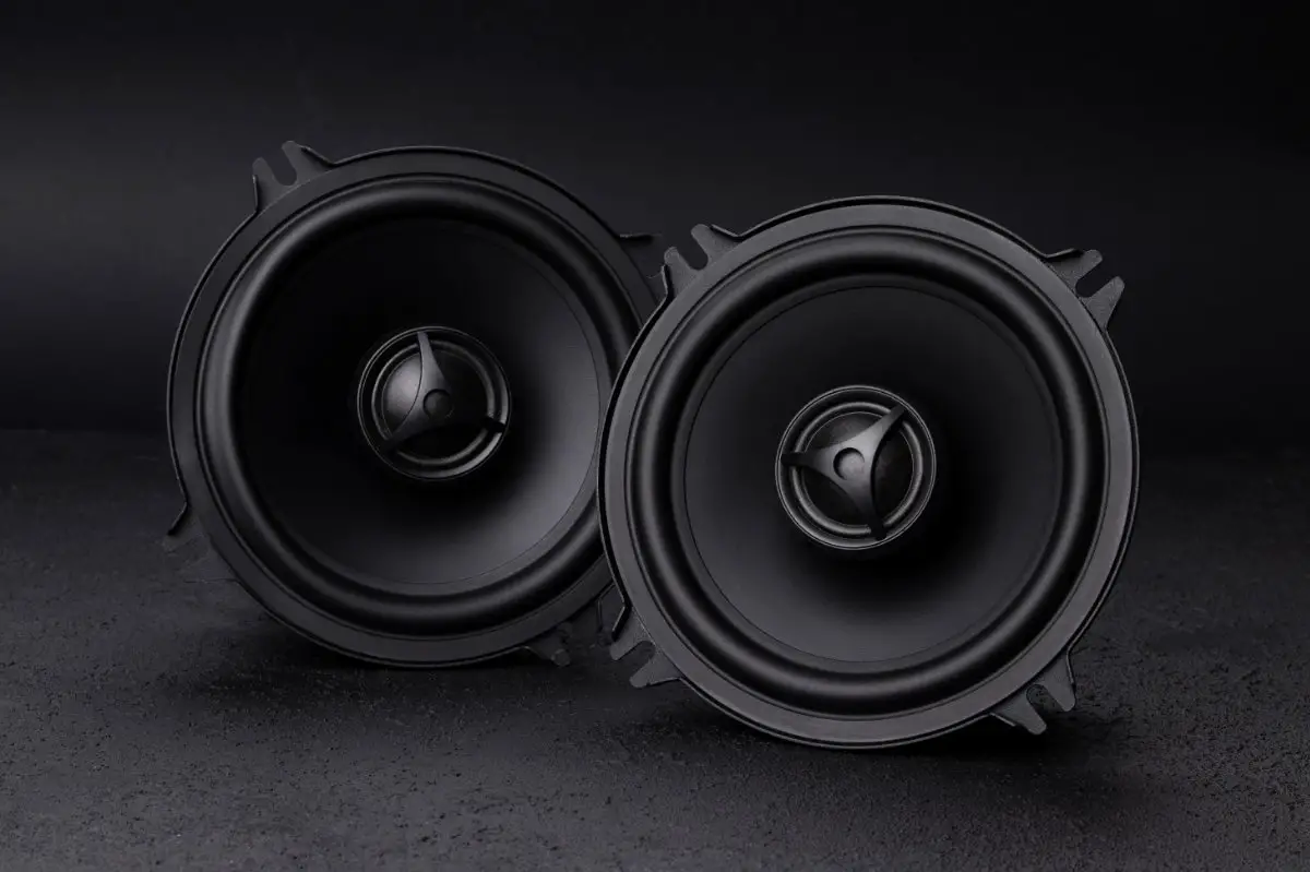 How To Add An Amp To A Factory Stereo In Ford F-150?