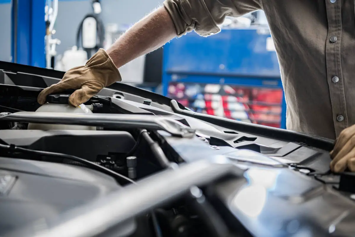 Ford F-150 Coolant Leak Between Engine And Transmission: Most Common Reasons