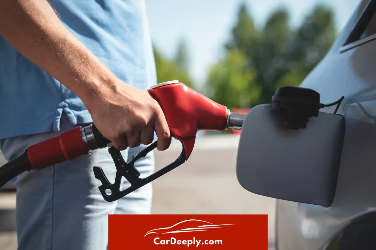 Seafoam vs. Stabil: A Comprehensive Guide to Choosing the Best Fuel Stabilizer